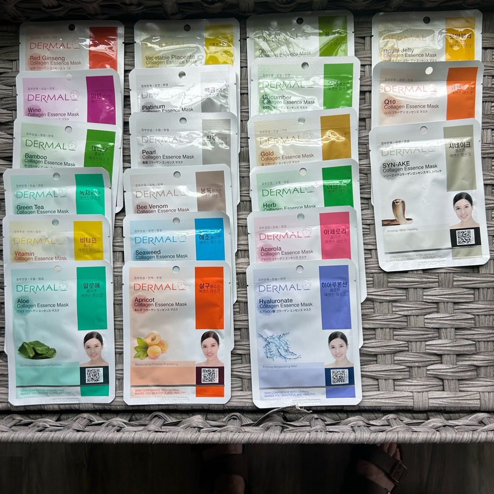 Set of 21 Dermal Korean Masks.  Never opened